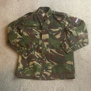 Vintage 1990’s Dutch Army military Shacket in good condition